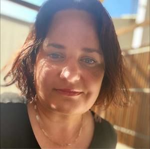 Meet your Posher, Liz